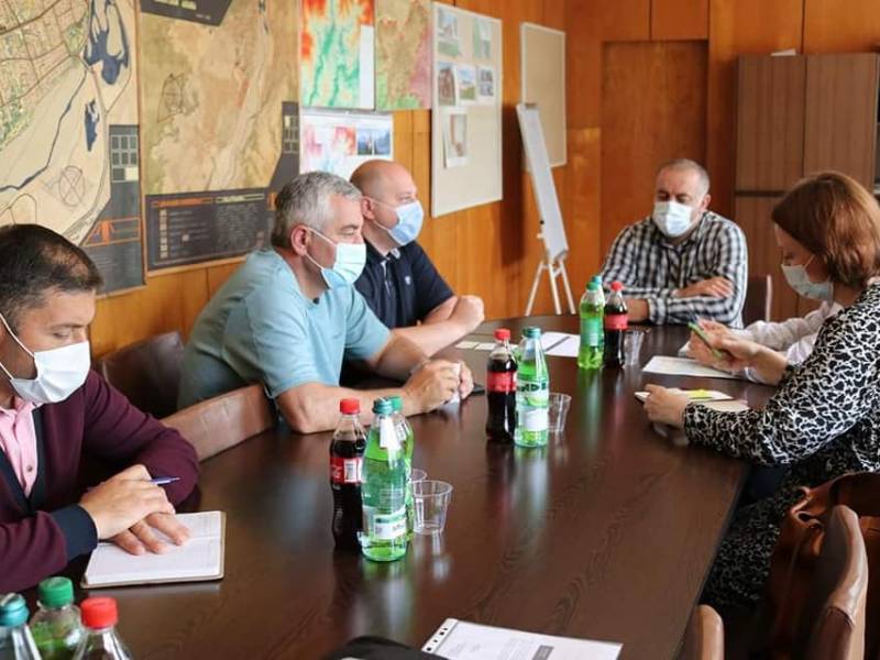 მუნიციპალიტეტის ხელმძღვანელობა პროექტის ‘’გრეტა'-ს წარმომადგენლებს შეხვდა